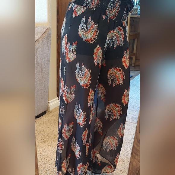 Turquoise Haven Headdress Patterned Pants - Picture 1 of 2